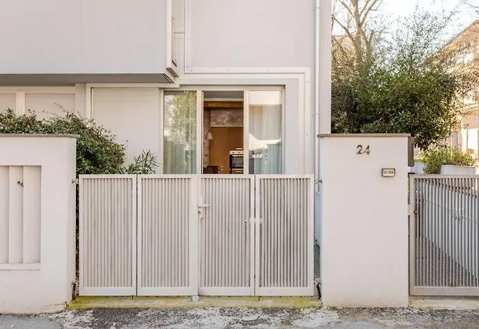 A Casa Minerva شقة ريميني